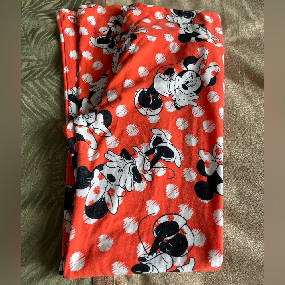 LulaRoe Minnie Mouse Print Leggings
